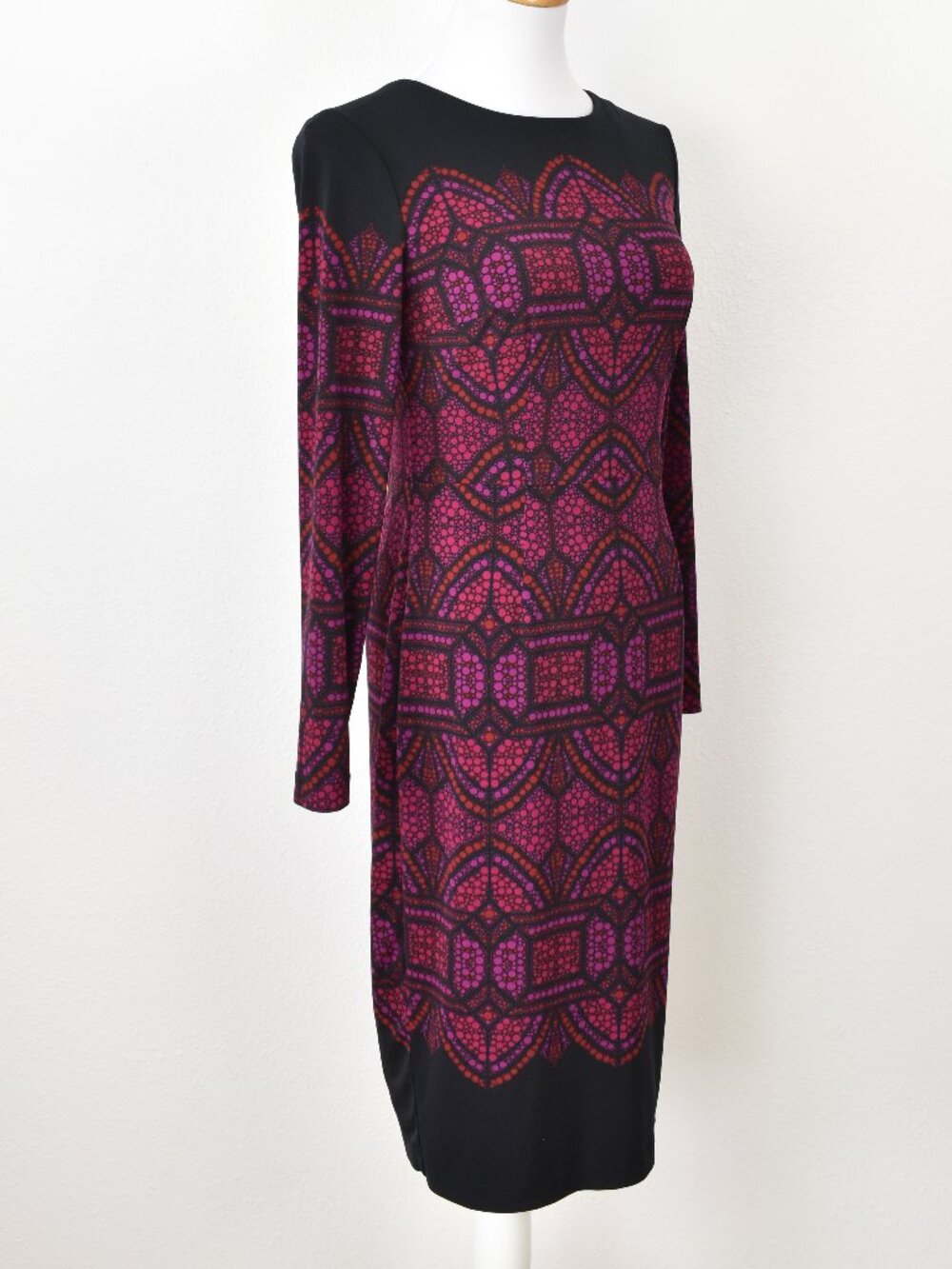Maggy London Printed Midi Sheath Dress - 4 - Picture 7 of 8